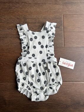 NWT Cat & Jack Black & White Ribbed Floral Ruffle Bubble Romper | Floral Romper
